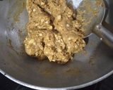 टेस्टी चटपटी रवा व्हील(Tasty chatpati rawa wheel recipe in hindi)) रेसिपी चरण 2 फोटो