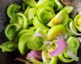 আমুদি মাছের টক-ঝাল কালিয়া(Aamudi Macher Tok-Jhal Kalia recipe in Bengali) রেসিপির ধাপ 2 ছবি