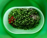 Foto langkah ke 5 dari resep Telur dadar kacang panjang daun jeruk.