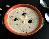 A picture of step 7 of Dates and Oats Kheer/Payasam.