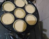 Foto langkah ke 4 dari resep Martabak Manis Mini.