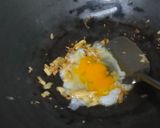 Foto langkah ke 3 dari resep Sayur Oyong Telur Udang.