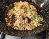 Foto del paso 2 de la receta: Macarrones con setas variadas y panceta