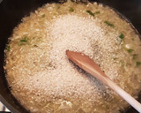 Foto del paso 2 de la receta: Arroz con berberechos ♡♡♡