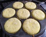Foto langkah ke 3 dari resep Kue cubit.