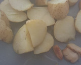 Foto del paso 2 de la receta: Solomillo en salsa de naranja y patatas confitadas