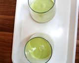 A picture of step 7 of Green & white panna cotta.