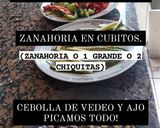 Foto del paso 4 de la receta: Arroz integral con salteado de verduras🍚🥕🍅🌶