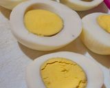A picture of step 1 of Two Different Ways to Make Boiled Eggs 🧀.