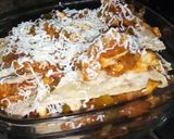 A picture of step 5 of Left-over roti Nachos with Mango-Avocado salad.