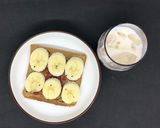 Hình bước làm 1 của món Eat clean - D16: Bánh mì bơ chuối - Bò cuộn nấm kim chân - Mì ức gà áp chảo