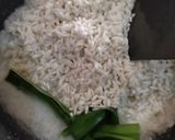 Foto langkah ke 3 dari resep Lupis Buah Naga.