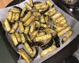 Une image de l'étape 8 de Frites d'aubergines au four aux herbes de Provence et épices.