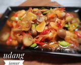 Foto langkah ke 4 dari resep Udang jamur asam manis.
