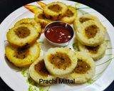 सूजी रोल विथ आलू स्टफिंग (suji roll with aloo stuffing recipe in HIndi) रेसिपी चरण 15 फोटो