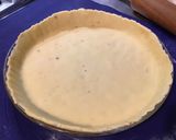 Une image de l'étape 3 de Tarte aux reines claudes crème vanille (pâte brisée au lait et gelée pommes cranberries).