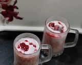 A picture of step 2 of 🍓Fresh Strawberry Shake🍓.