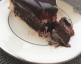 صورة لخطوة 25 من وصفة كيك الشوكولاتة والفراولة بالصوص اللامع 🍓