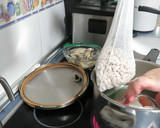 Foto del paso 2 de la receta: Alubias con almejas