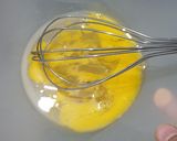 Foto langkah ke 1 dari resep BOLU KUKUS dari BUBUR SUN - 1 telur no mixer super gampang!.