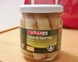 Foto del paso 1 de la receta: Yemas de Espárragos con Anchoas en aceite de oliva virgen