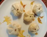 A picture of step 3 of Coconut Lobongo Lotika.