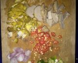 Foto langkah ke 2 dari resep Mie goreng pedas (Indomie).