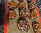 Foto del paso 4 de la receta: Alfajores de salchichón 😎