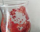 Foto langkah ke 2 dari resep Korean strawberry milk🍓.