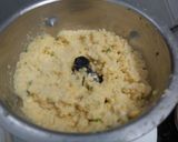 A picture of step 3 of LowFat Delhi's Speciality Ram Ladoo & Spicy Green Chutney.