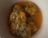 รูปขั้นตอนการทำที่ 1 ของ สลัดครีมเสาวรส/Passion Fruit Salad Dressing with Passion Seeds