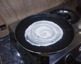 A picture of step 11 of Special Paneer Dosa with chutney.