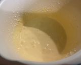 Une image de l'étape 7 de Biscuit de Savoie au café et amandes.