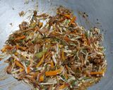 A picture of step 5 of Chinese bhel.