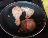 Foto del paso 3 de la receta: Pollo guisado con reducción de salsa