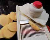 Foto del paso 1 de la receta: Chip de batatitas caseras al horno
