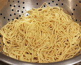 Foto del paso 6 de la receta: Noodels Gamberos con Espárragos Verdes al Vermout Rojo