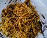 Foto langkah ke 2 dari resep Mie kuning misdassen.