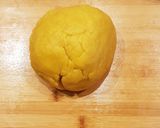 Foto del passaggio 1 della ricetta Cudduraci con uova di quaglia