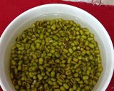 A picture of step 1 of Mung Bean Sprouts.