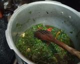 A picture of step 1 of Daighi palak.