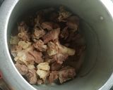 A picture of step 1 of Basic Bhuna Gosht.