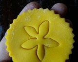 Foto del paso 4 de la receta: Galletitas de limón🍋