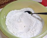 Foto langkah ke 1 dari resep Kulit lumpia kuas.