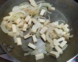 Une image de l'étape 2 de Tofu au caramel.