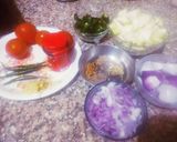 लौकी की सब्जी (lauki ki sabzi recipe in Hindi) रेसिपी चरण 1 फोटो