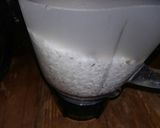 A picture of step 3 of Natural Horchata Water.