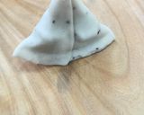 A picture of step 6 of Jain Samosa.