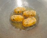 Foto langkah ke 7 dari resep Kroket Tempe Isi Ikan Asar.