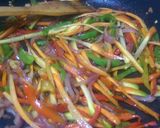 A picture of step 6 of Danwake with stir-fry salad.